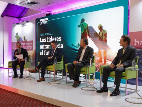 Foro: Los líderes miran hacia el futuro