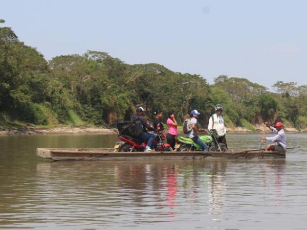 Canal del Dique a la altura del municipio de Arenal