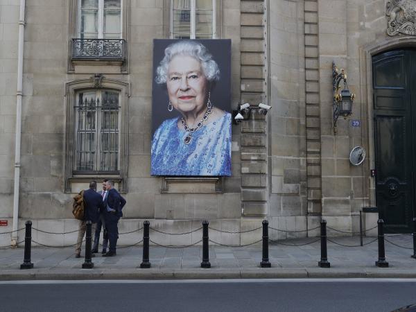 Reina Isabel II.