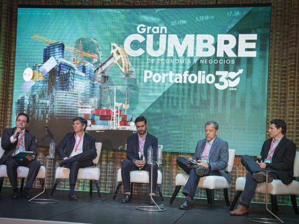 Gran Cumbre Portafolio: 30 años de economía y negocios