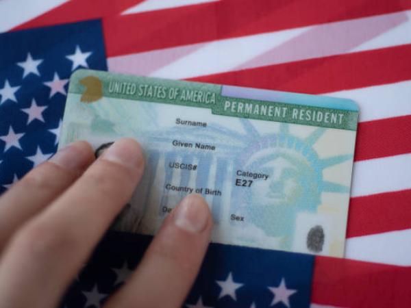 'Green card'