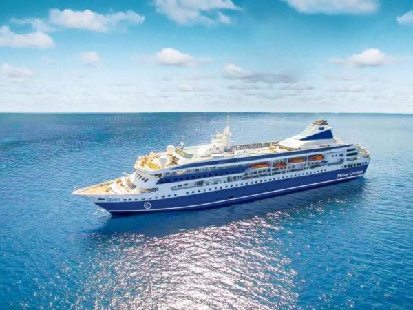 Life at Sea Cruises