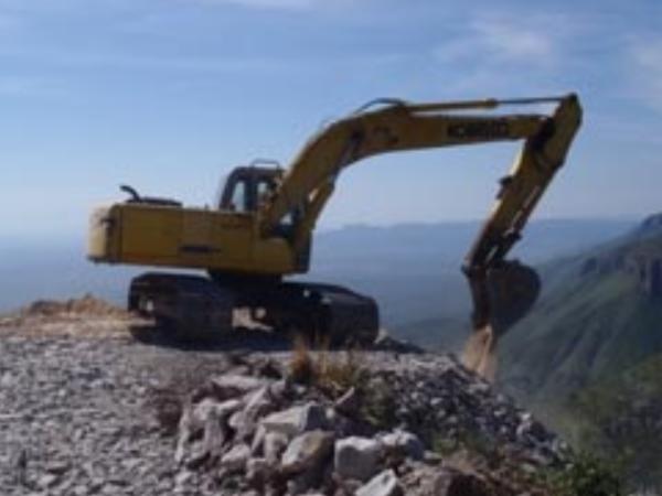 El reloj es construido en la montaña en Texas