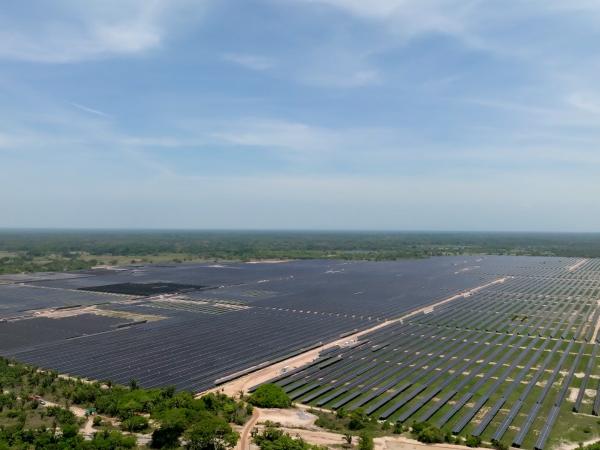 Parque solar La Loma de Enel en Cesar