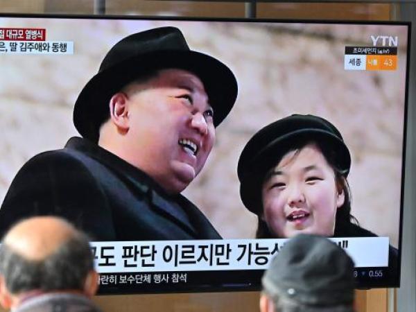 Kim Jong Un prepara a su hija adolescente