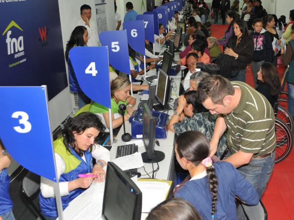 Feria FNA para créditos de vivienda.