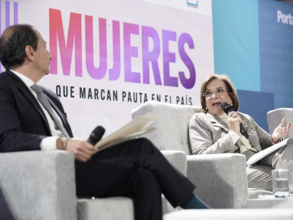 Foro: 'Mujeres que marcan pauta en el país'