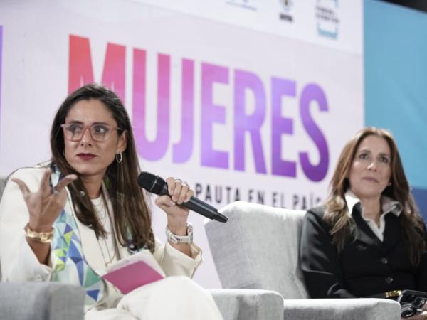 Natalia Gutiérrez y Andrea Mosquera