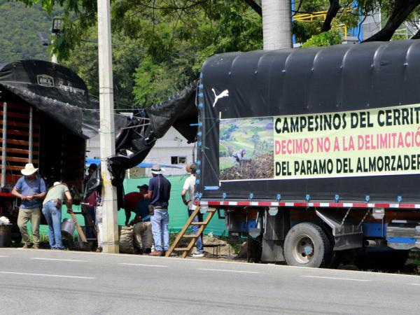 Campesinos protestan