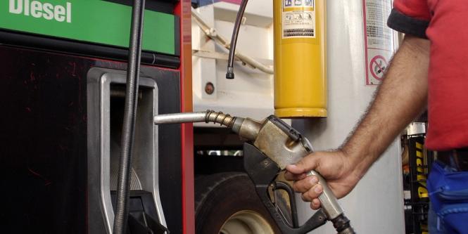 Brasil, uno de los países exportación de crudo, tiene el precio de la gasolina por litro en 1.22 dólares.