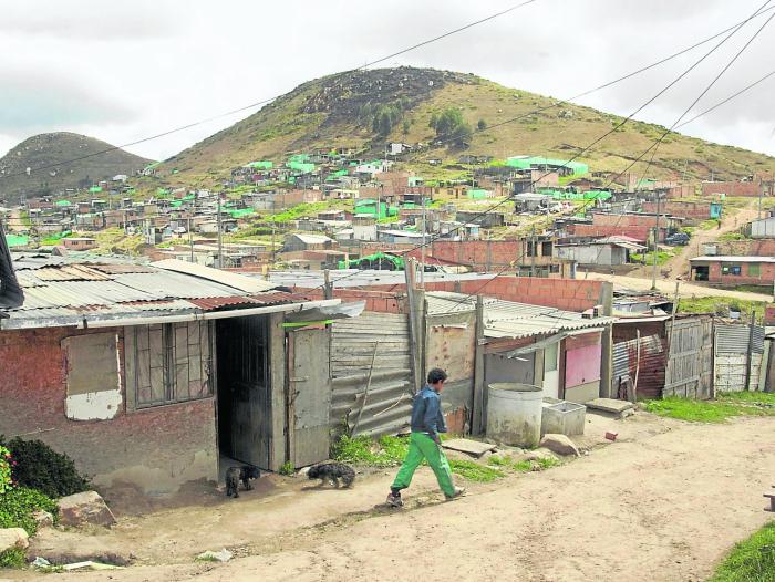 ‘Es la primera vez en la historia de Colombia que un Gobierno logra tal reducción en los indicadores de pobreza’ Santos.