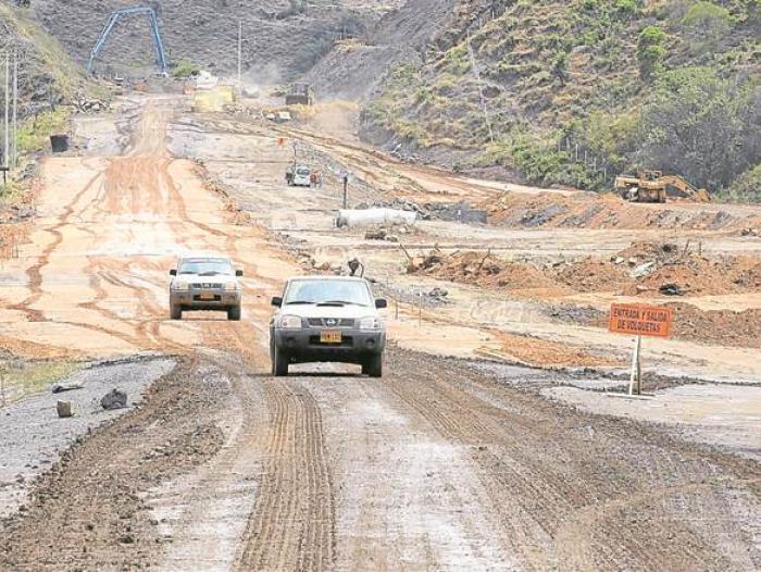 Tanto Impregilo como Sacyr adelantan proyectos viales en el país y están precalificadas para otros.