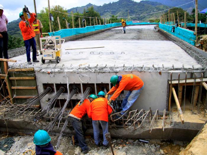 Obras civiles impulsaron producción de concreto