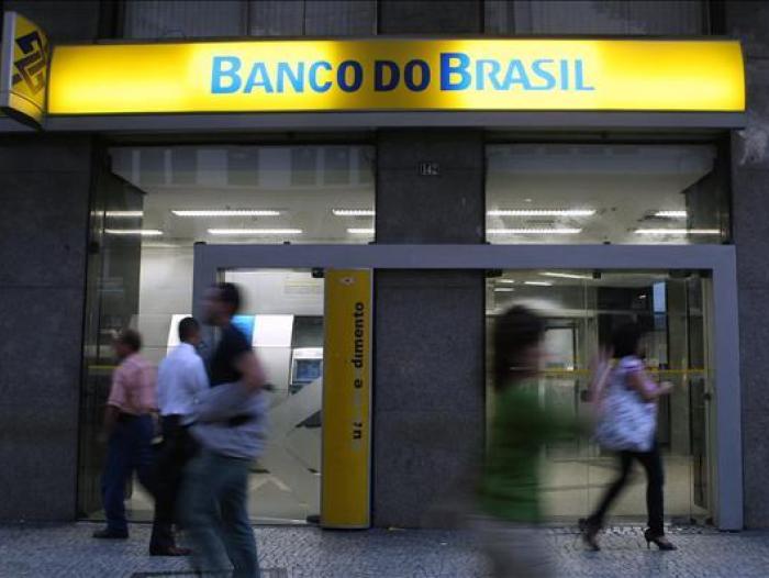 Banco do Brasil tiene activos por 600.000 millones de dólares y una cartera de crédito de 300.000 millones de dólares.