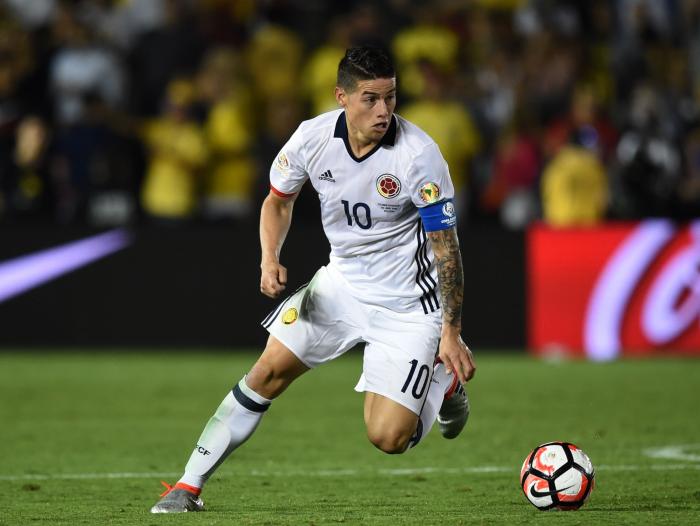 James Rodríguez. Real Madrid de España lo fichó por 80 millones de euros para contratarlo, procedente del Mónaco de Francia.