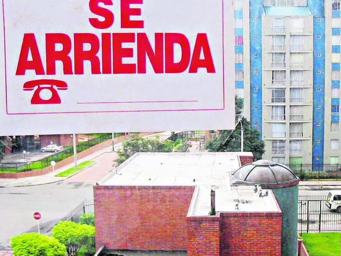 Colombia también se lleva el puesto de la más barata en cuanto a arriendo se trata. Alquilar un piso de 100 metros cuadrados en un barrio de clase media y céntrico cuesta 580 dólares. En Brasil, el precio es de 635 dólares; en México, es de 800 dólares, y