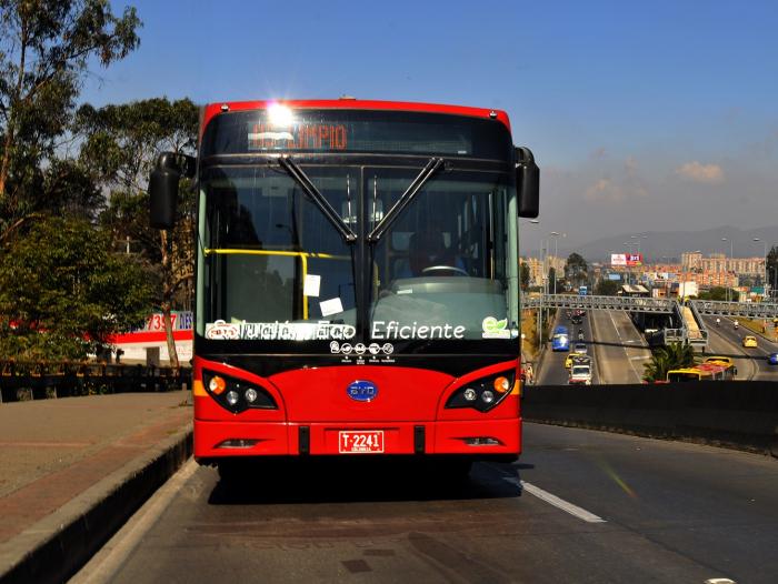 Bus eléctrico de TransMilenio