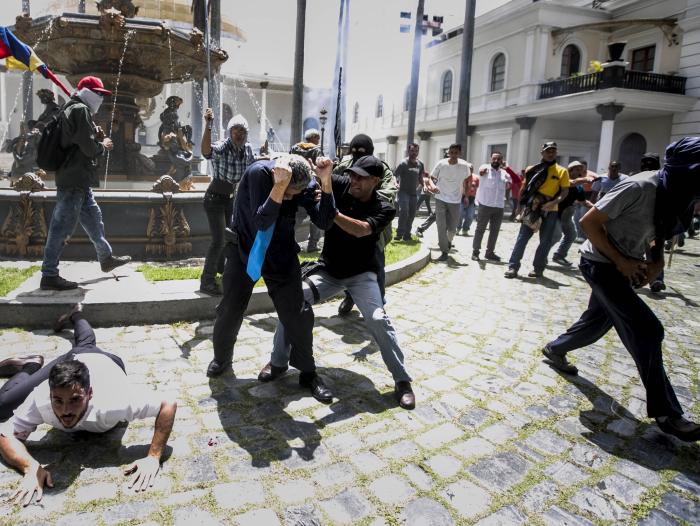 Ataque al Parlamento en Venezuela