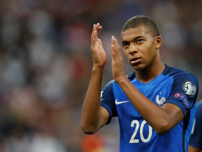 Kylian Mbappé fue transferido a préstamo por el AS Mónaco hasta el 30 de junio de 2018.