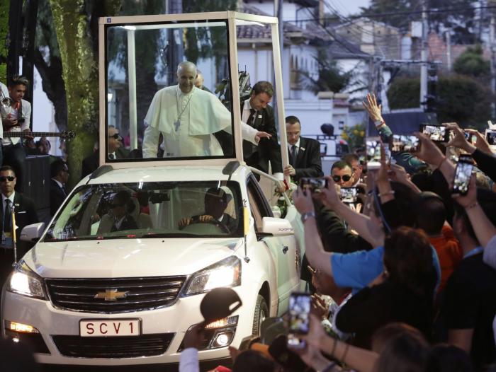 Llegada del Papa Francisco a Colombia