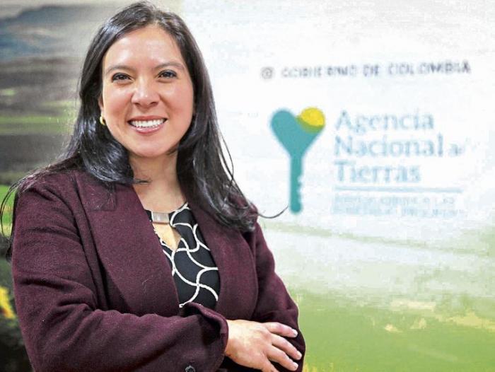 Myriam Martínez, directora de la Agencia Nacional de Tierras (ANT)