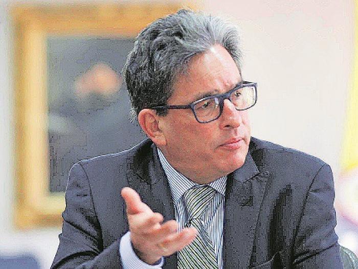 Alberto Carrasquilla, ministro de Hacienda