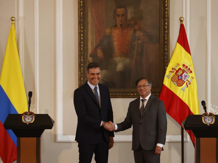 Pedro Sánchez y Gustavo Petro