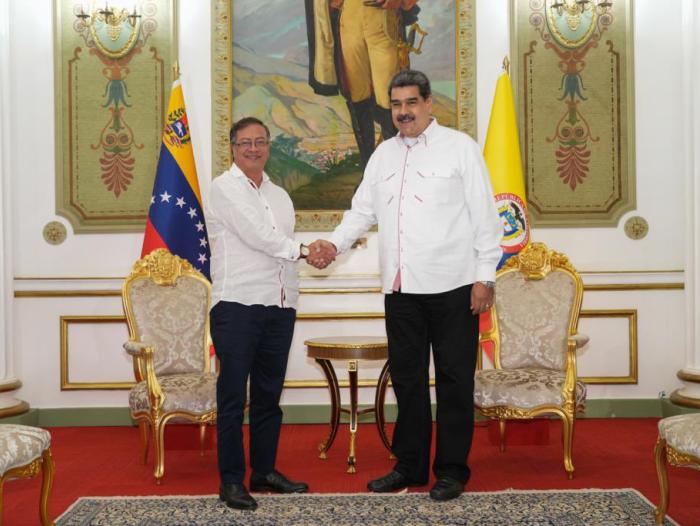 Gustavo Petro y Nicolás Maduro