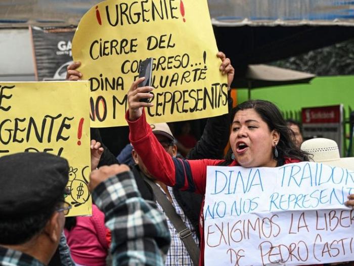 BBC Mundo: Manifestantes exigen nuevas elecciones en Perú