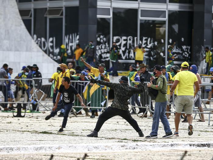 Invasión en Brasil