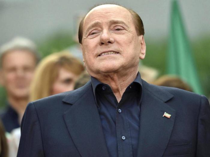 Exprimer ministro Silvio Berlusconi