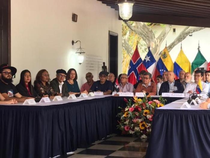 Mesa de negociación del Gobierno y ELN