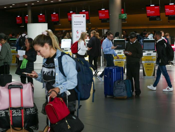 Retrasos en el aeropuerto El Dorado