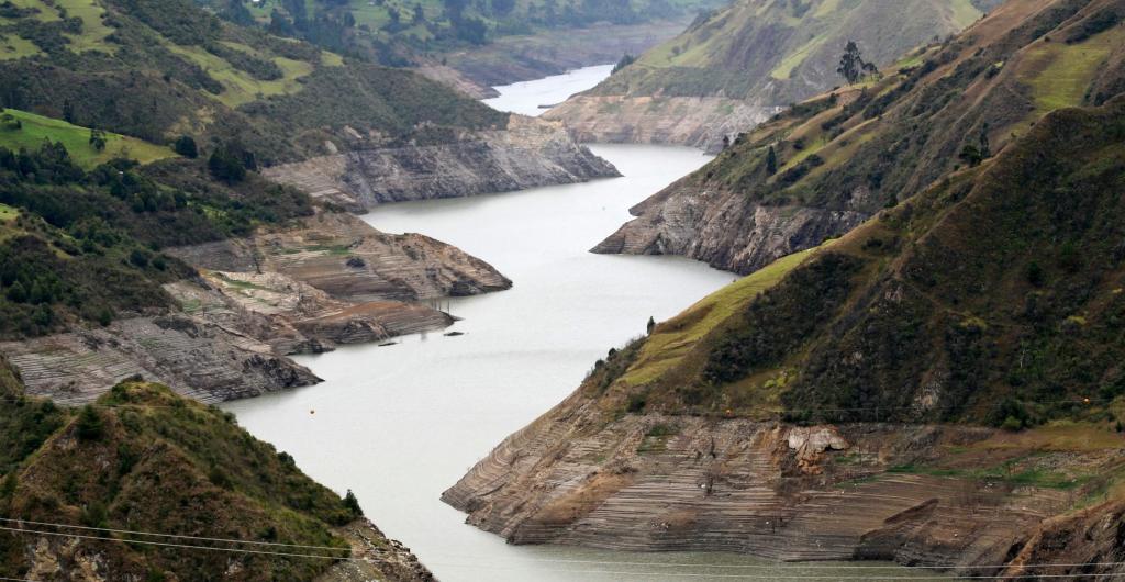 Hidroeléctrica en Ecuador