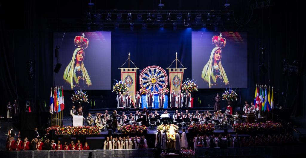 Al concierto en Bogotá acudieron 12.000 personas, siguen varias ciudades.