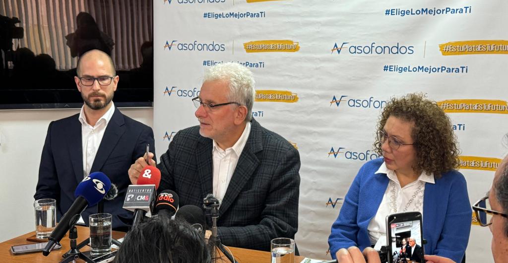 Rueda de prensa Asofondos