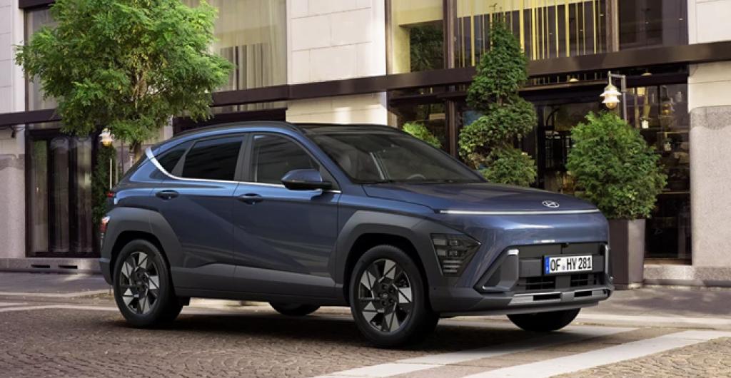 Astara presenta la nueva Hyundai Kona a combustión con motor de dos litros.