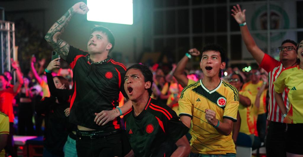 Festejos de los fanáticos de la 'tricolor'