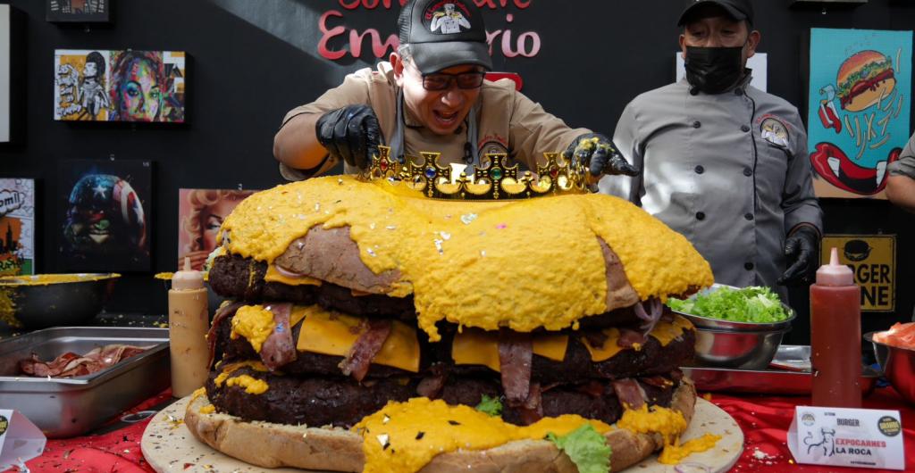 Récord de la hamburguesa más grande de Colombia